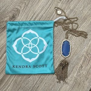 Kendra Scott necklace